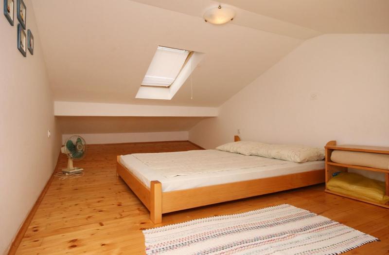 Holiday house with a parking space Novi Vinodolski - 5523 - image 7