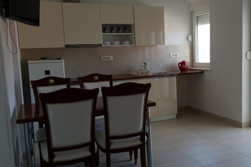 Two-Bedroom Apartment with Terrace and Sea View image 4