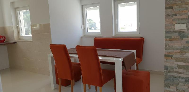 Two-Bedroom Apartment with Terrace and Sea View image 3