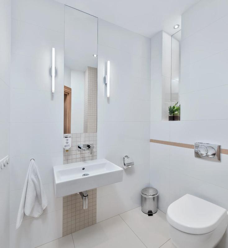 Apartment image 3