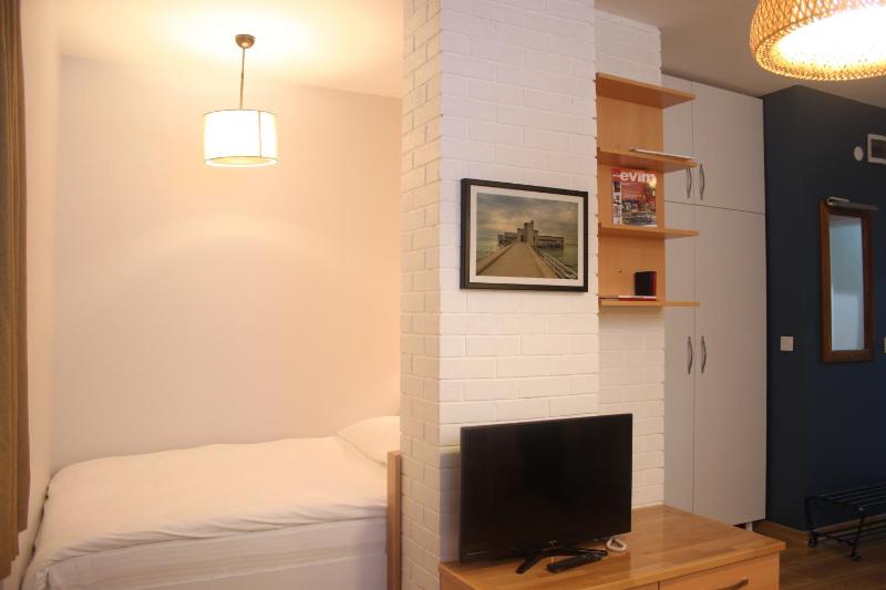 Studio Apartment image 1