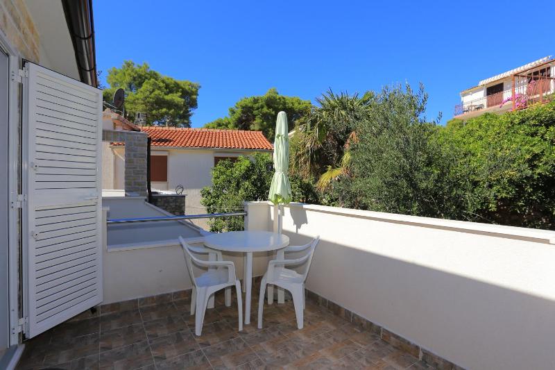 Two-Bedroom Apartment with Terrace and Sea View image 4
