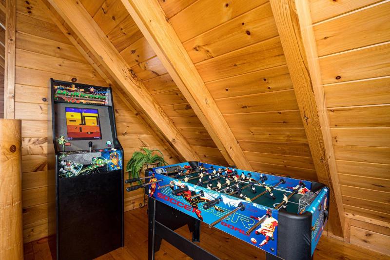 Luxurious Family Mountain Cabin - image 39