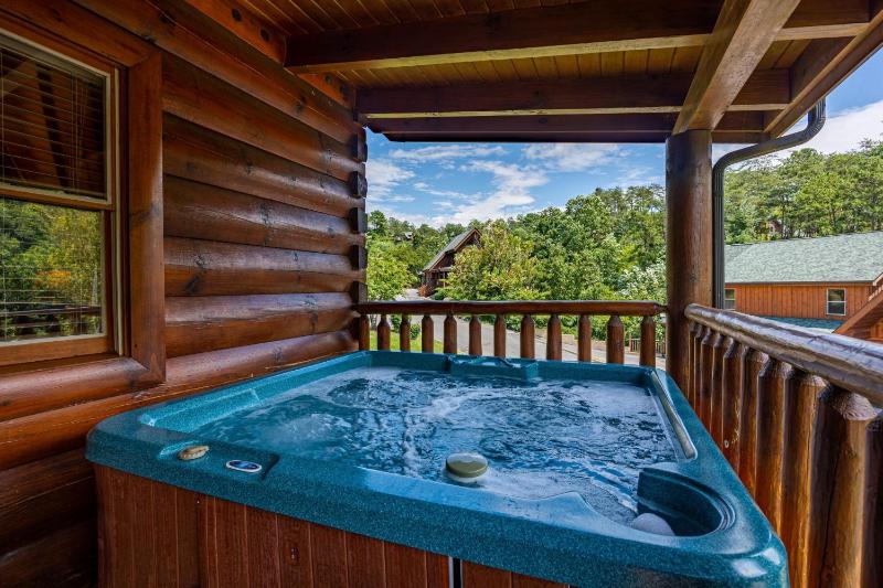 Luxurious Family Mountain Cabin - image 40