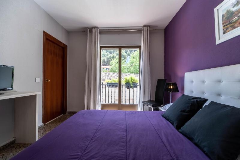 Double Room image 1