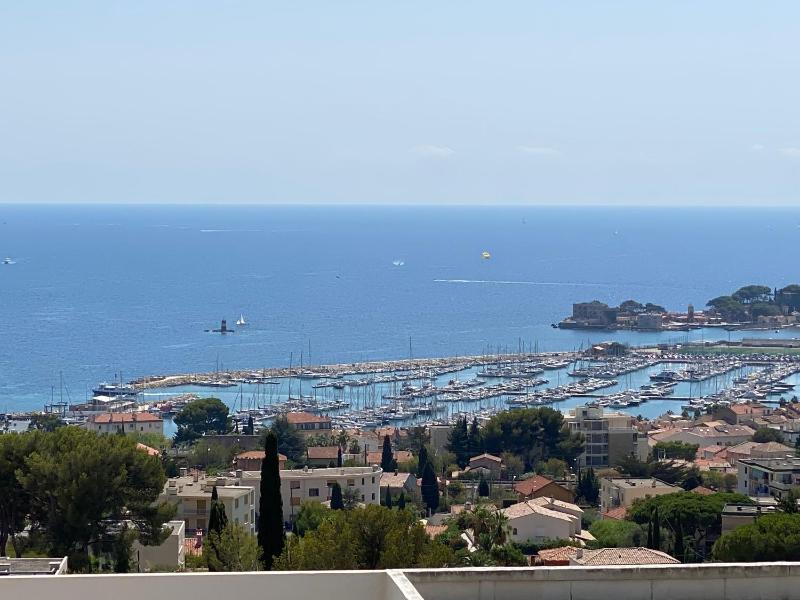 Les Katikias - image 5