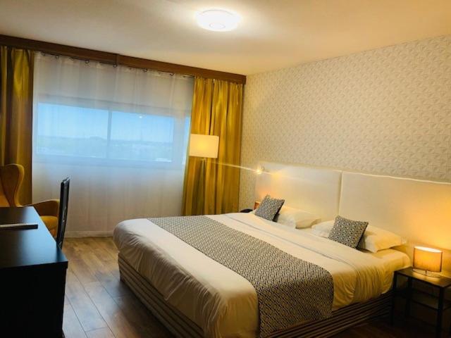 Premium Quadruple Room image 2