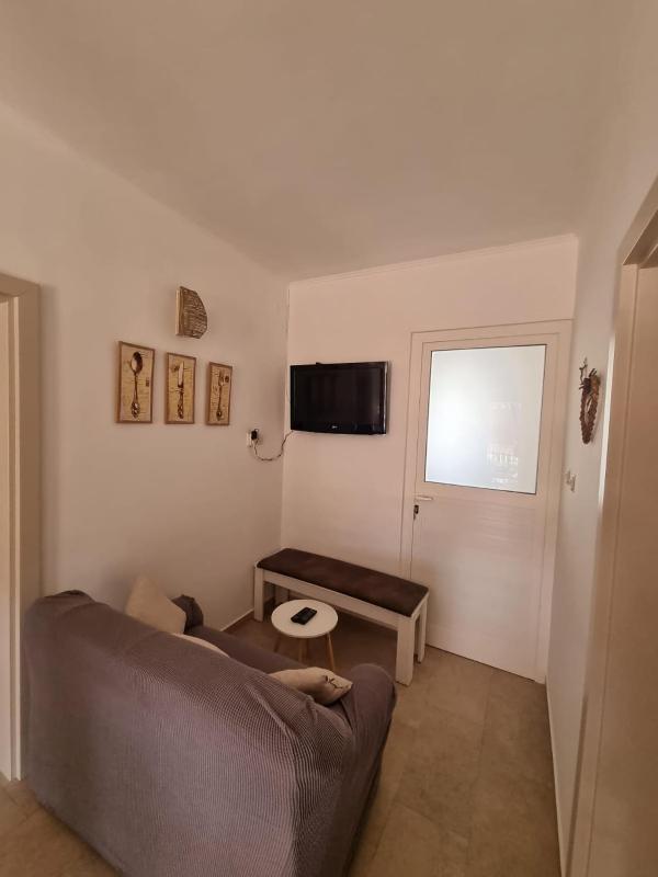 Two-Bedroom Apartment with Terrace and Sea View image 1