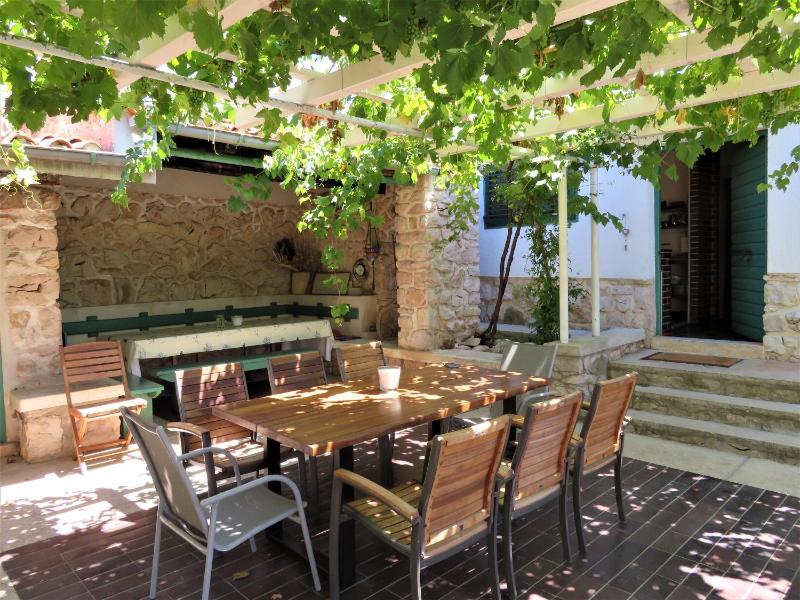 Six-Bedroom Holiday Home image 4