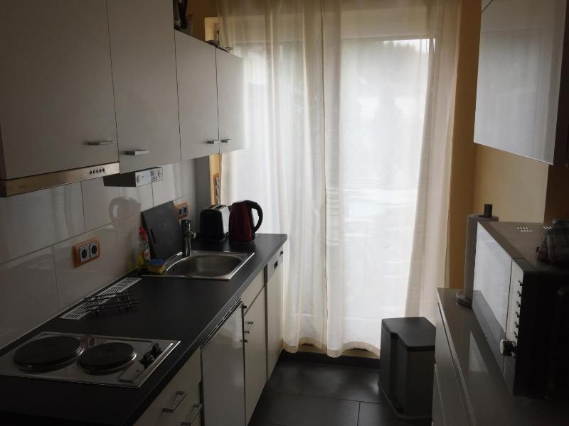 One-Bedroom Apartment image 3