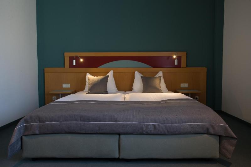 Superior Double Room image 1