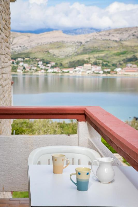 Two-Bedroom Apartment with Terrace and Sea View image 3