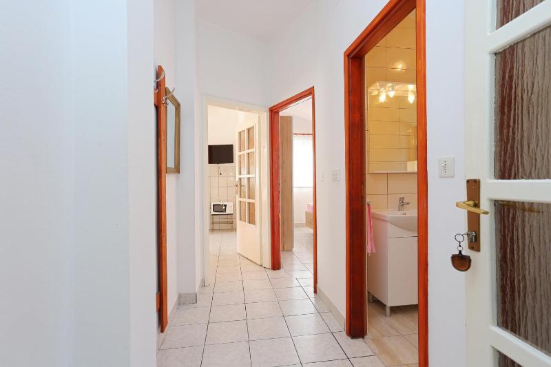 Two-Bedroom Apartment with Terrace and Sea View image 2