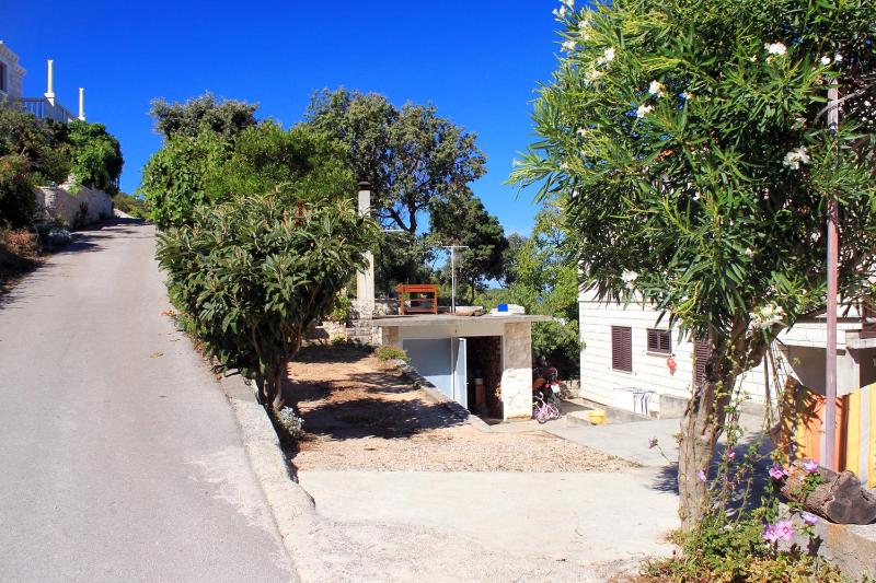 Apartments by the sea Tri Zala Korcula - 556 - image 10