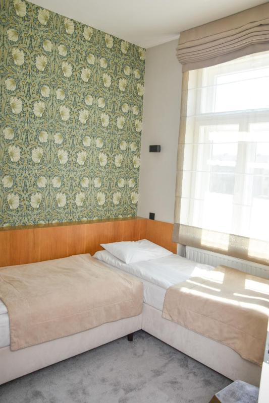Quadruple Room with Balcony image 1