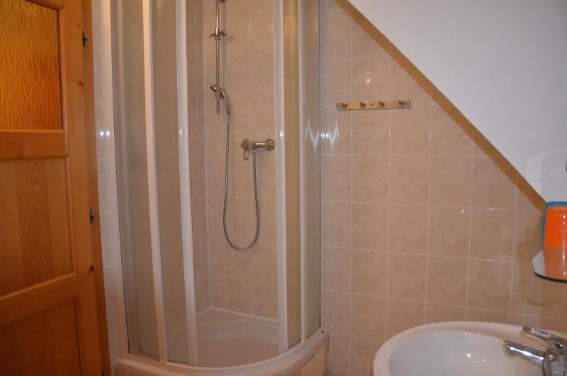 Deluxe Family Suite image 2