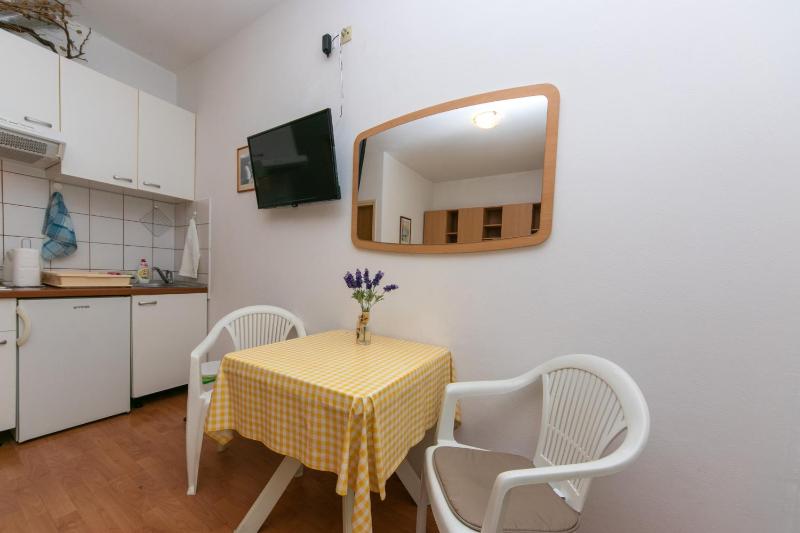 Studio Brela 6907c - image 16