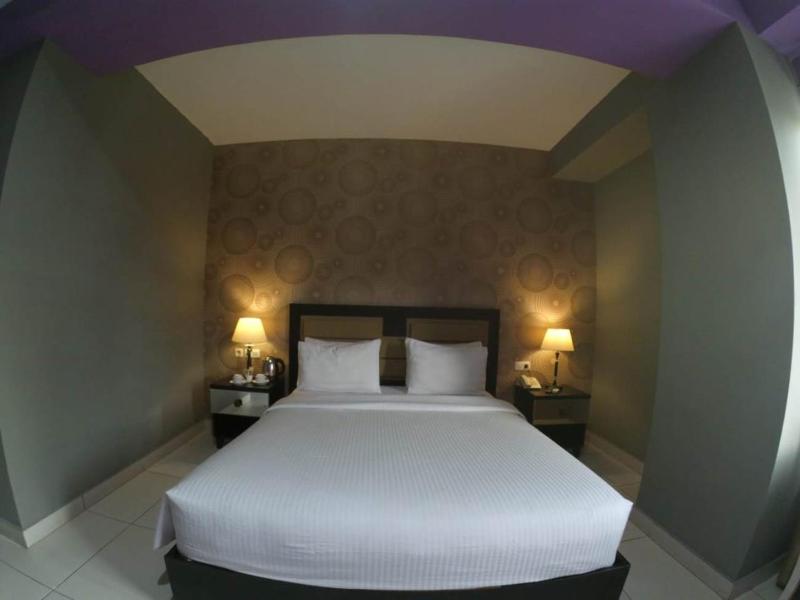 Anaya Hotel and Ballroom - image 6