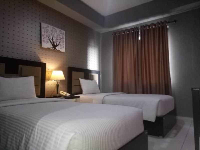 Anaya Hotel and Ballroom - image 14