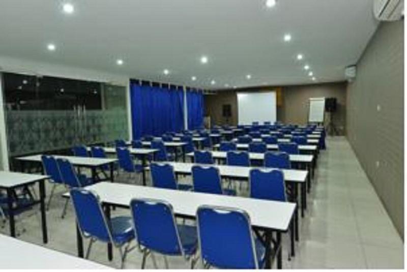 Anaya Hotel and Ballroom - image 8