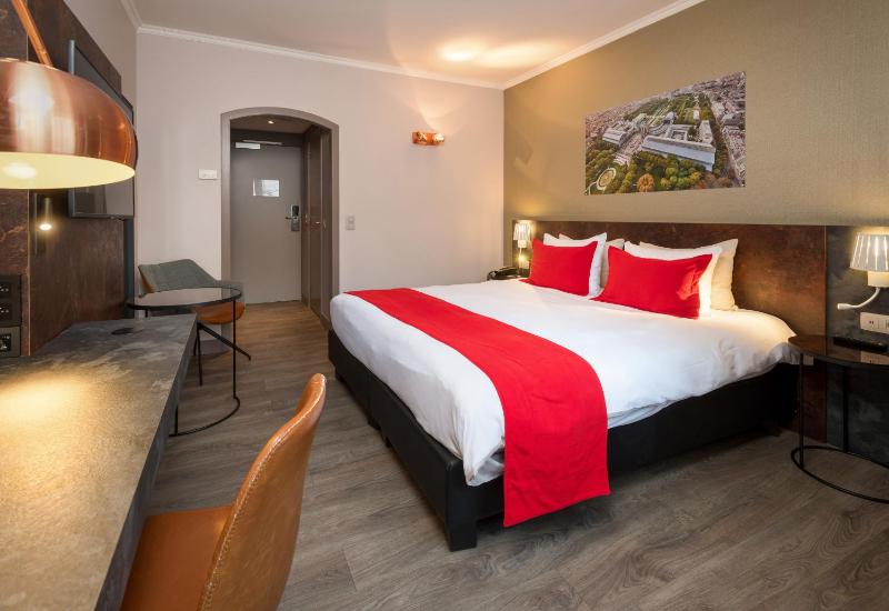 Comfort Double or Twin Room image 4