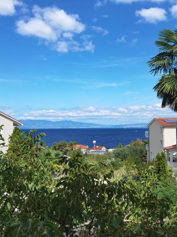 Deluxe Double Room with Balcony and Sea View image 4