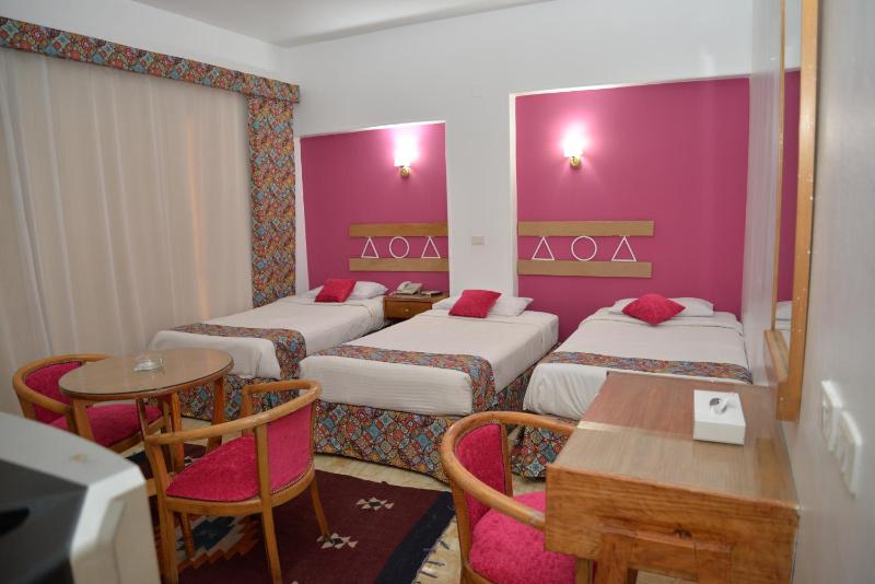 Marhaba Palace Hotel - image 13