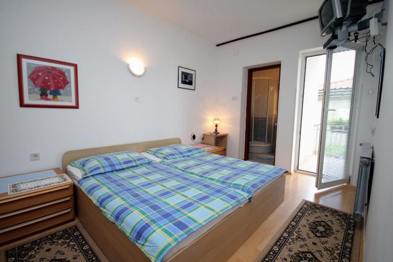 Two-Bedroom Apartment with Terrace and Sea View image 1