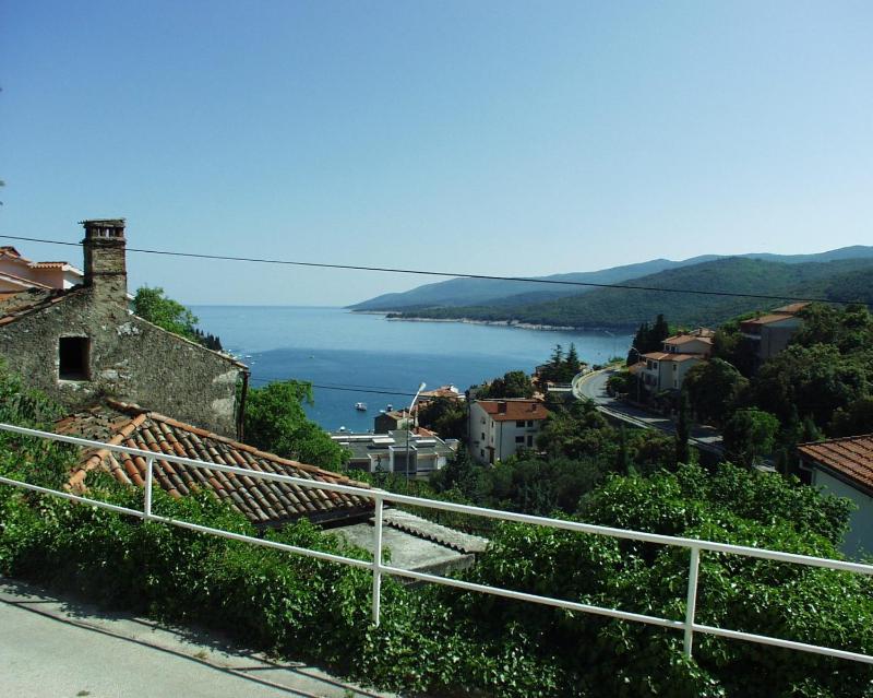 Two-Bedroom Apartment with Terrace and Sea View image 3