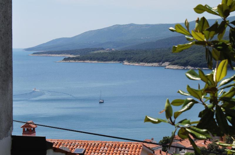 Two-Bedroom Apartment with Terrace and Sea View image 3