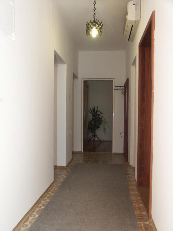 Two-Bedroom Apartment with Terrace and Sea View image 2