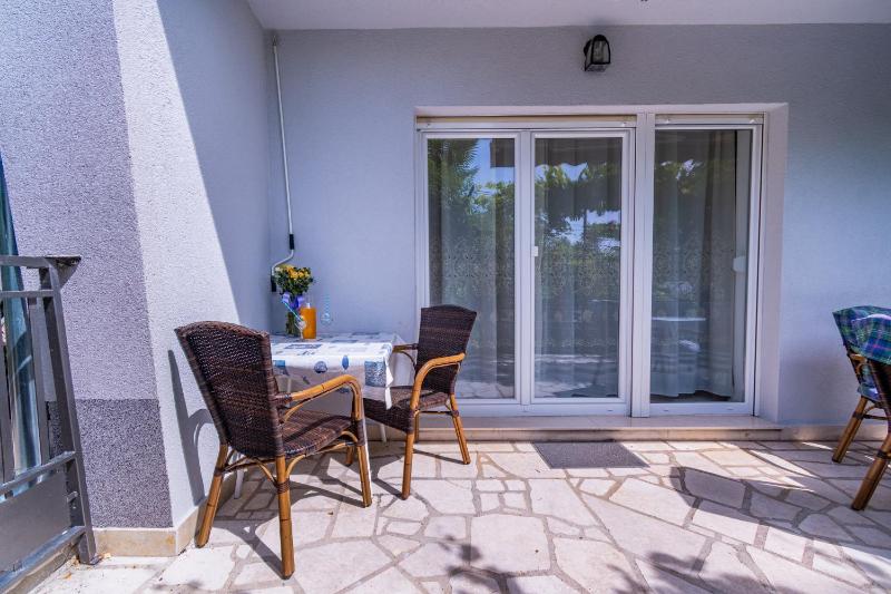 Two-Bedroom Apartment with Terrace image 4