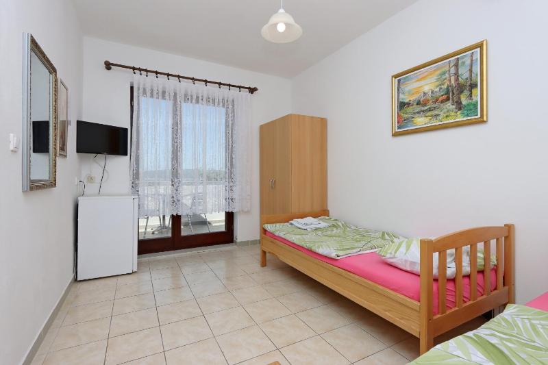 Twin Room with Balcony and Sea View image 1