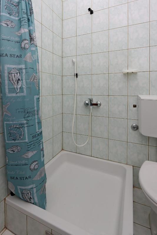 Twin Room Selce 2362a - image 12