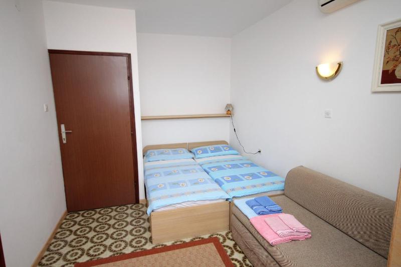 Apartments and rooms with parking space Selce Crikvenica - 2379 - image 7