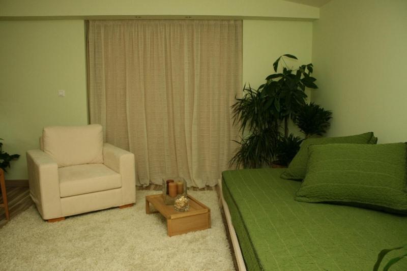 Master Suite image 3