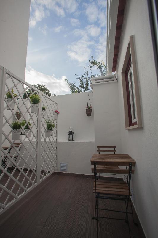 Double Room with Kitchenette image 3