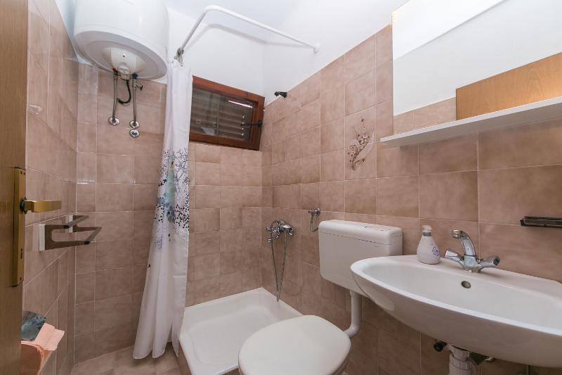 Apartments by the sea Podgora Makarska - 2614 - image 40