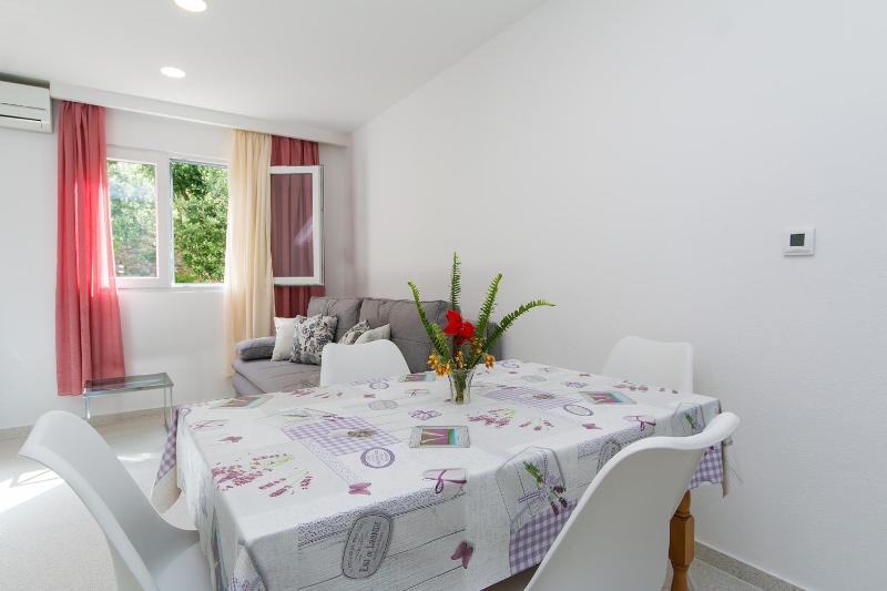 Apartments by the sea Podgora Makarska - 2614 - image 38
