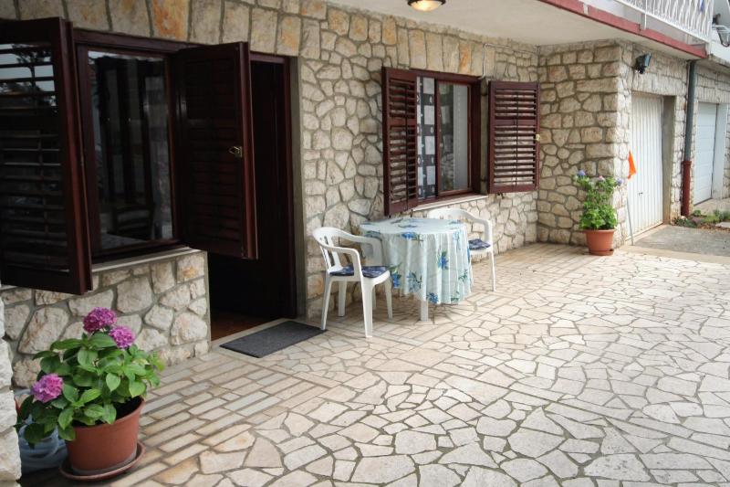 Studio with Terrace and Sea View image 3