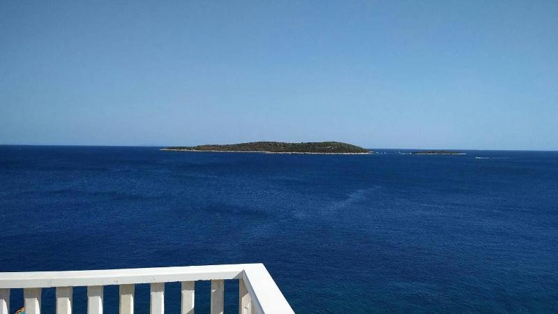 Two-Bedroom Apartment with Terrace and Sea View image 2