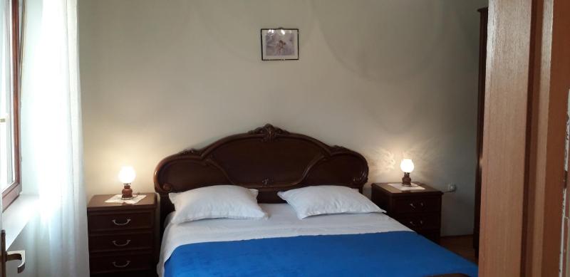 One-Bedroom Apartment with Balcony and Sea View image 1
