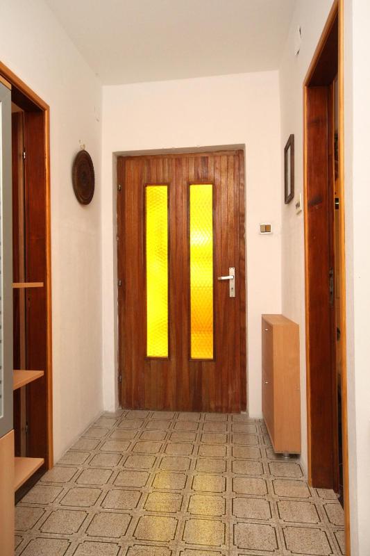 One-Bedroom Apartment with Terrace image 2