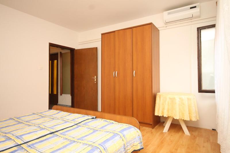 Apartment Mali Losinj 2486a - image 9