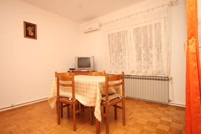 Apartment Mali Losinj 2486a - image 7