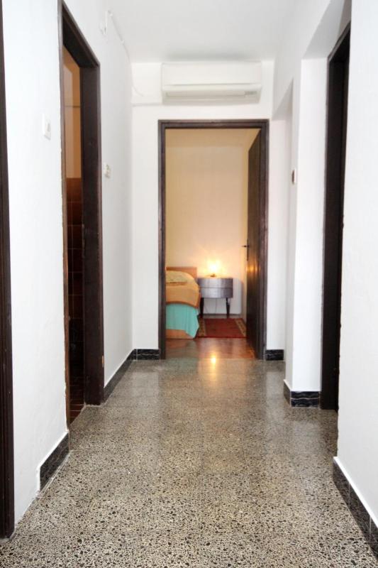 Two-Bedroom Apartment with Terrace and Sea View image 2