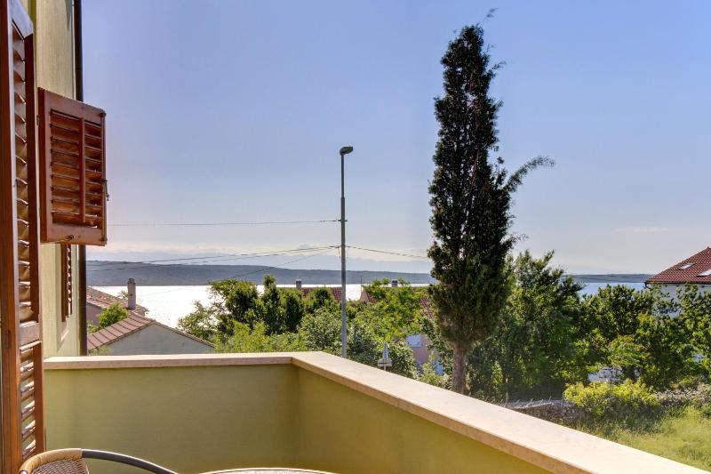 Double Room with Balcony and Sea View image 2