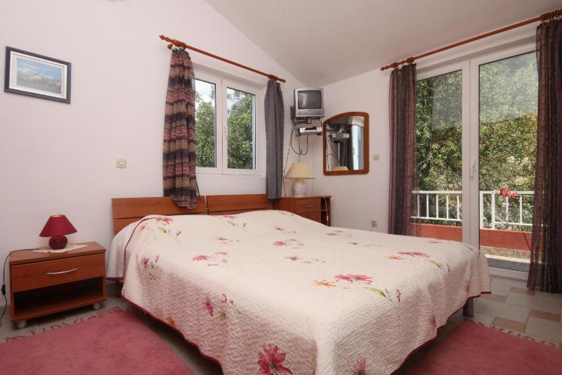 Studio with Balcony and Sea View image 1