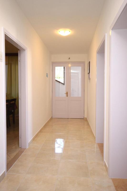 Apartment with Terrace image 4