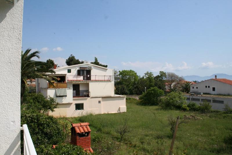 Triple Room with Terrace image 3